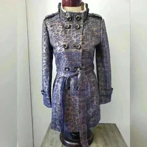 VIVIDA Hong Kong short trench  size 38 (size 2)